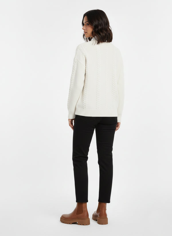 Modern_Kint_Pullover_White