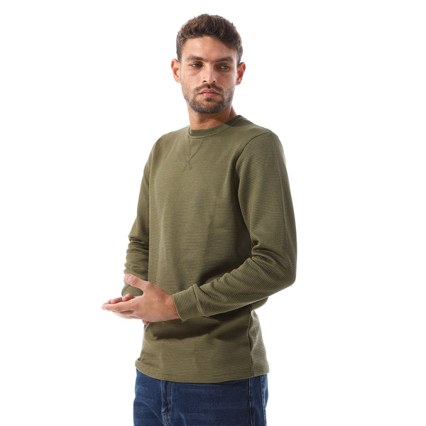 brown_slip_on_knitted_winter_pullover