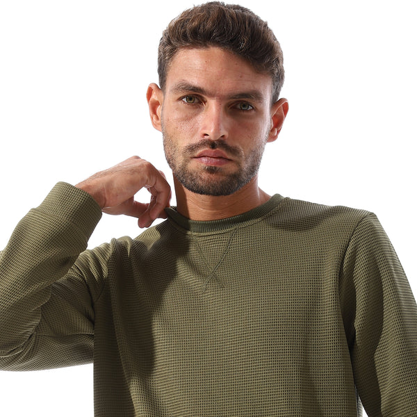 brown_slip_on_knitted_winter_pullover