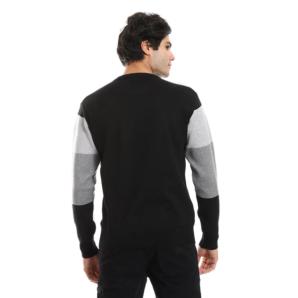windowpane-pattern-round-neck-pullover-black-shades-of-grey