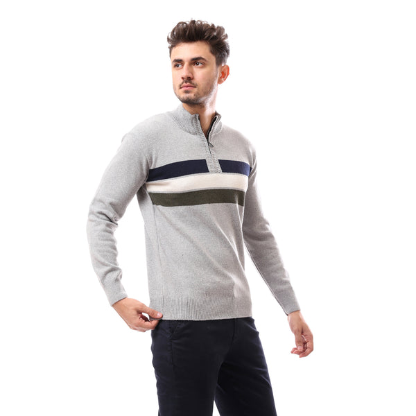 grey_patterned_slip_on_with_zipper_pullover