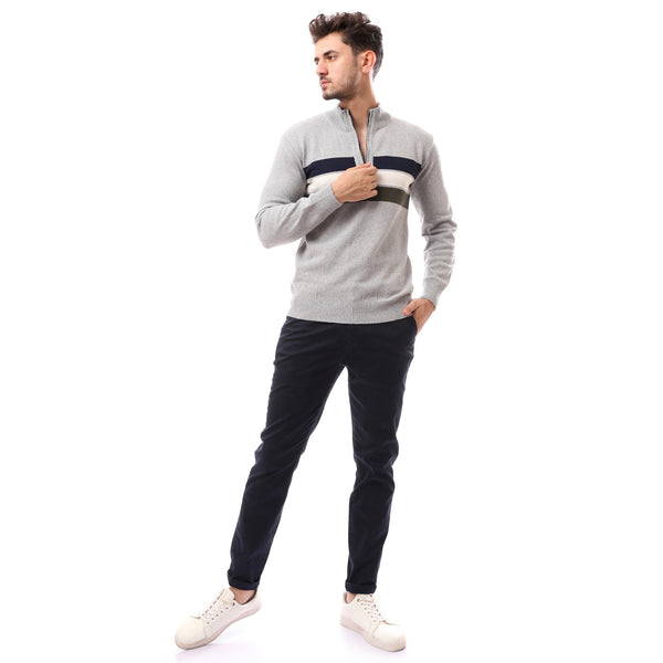 grey_patterned_slip_on_with_zipper_pullover