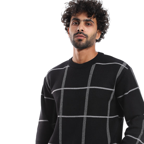 Windowpane Pattern Round Collar Knit Pullover - Black & Grey