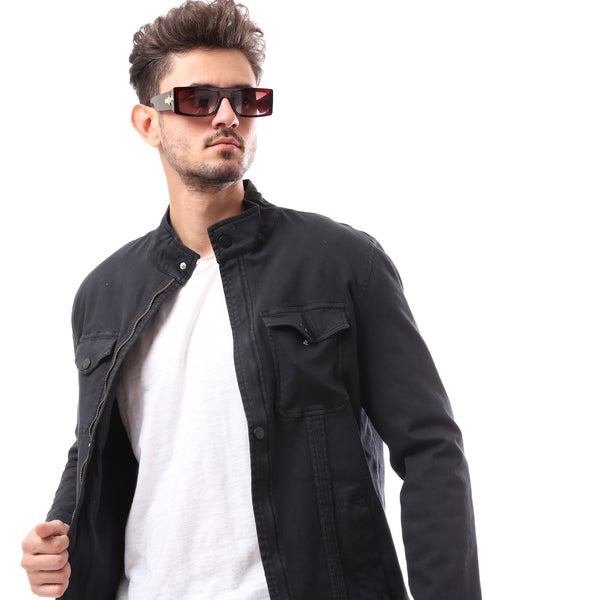black-polyester-buttoned-coat-with-pockets