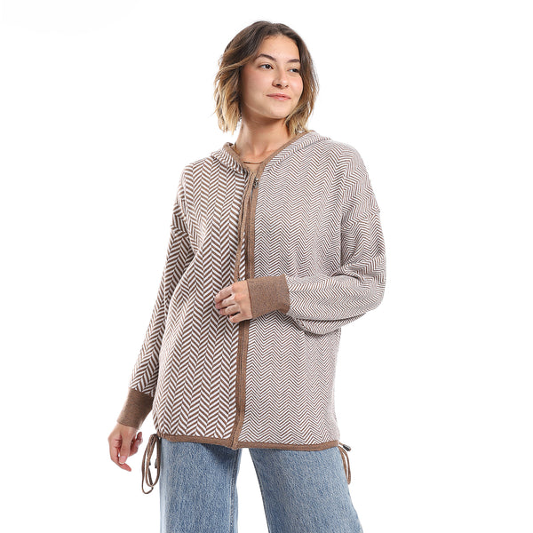 Chervon Self Pattern French Beige & White Zipper Sweater