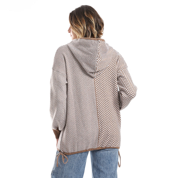 Chervon Self Pattern French Beige & White Zipper Sweater