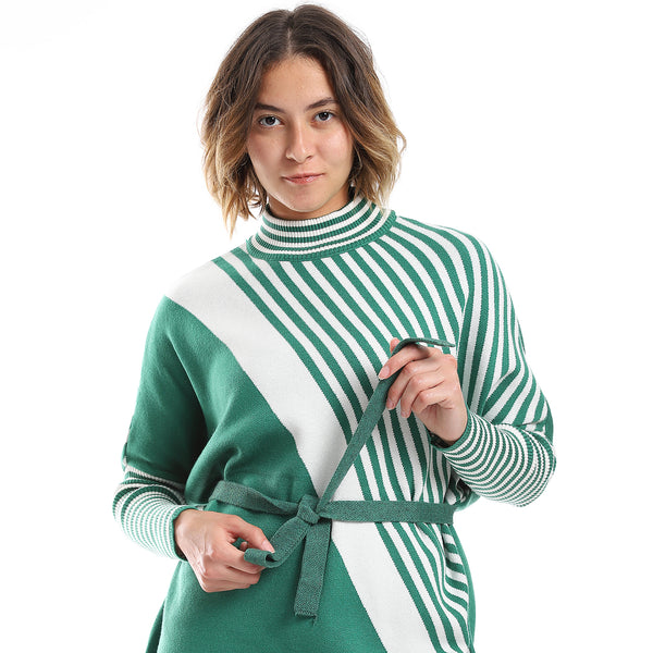 White & Emerald Green Multi-Self Pattern Pullover
