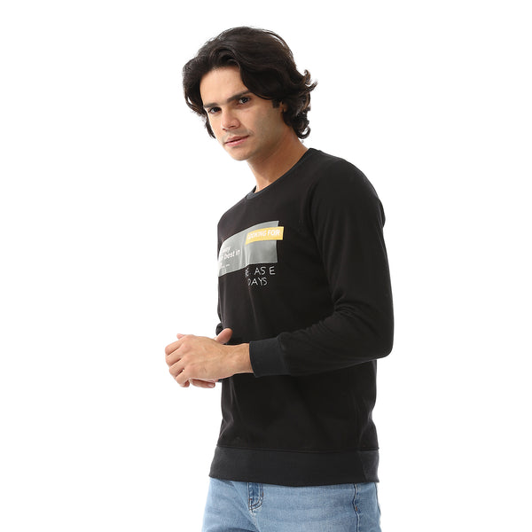 Long Sleeves Sweatshirt With Chest Print - Black