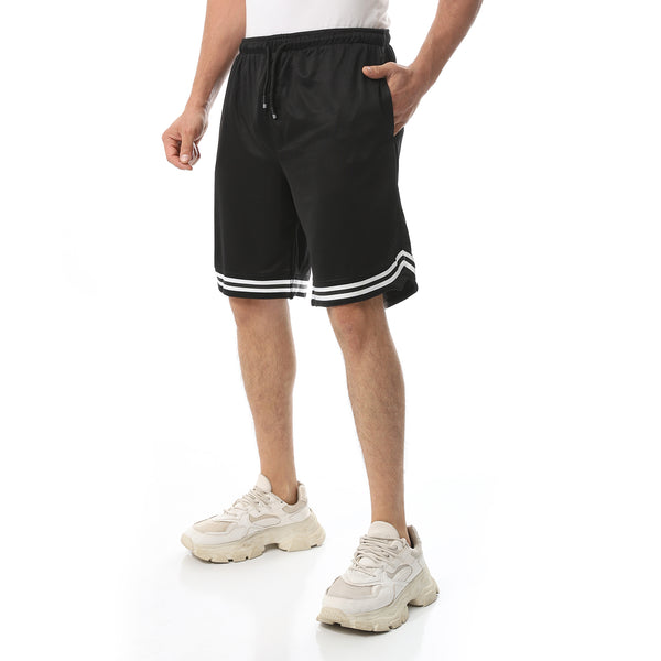 Elastic Waist With Drawstring Sports Shorts