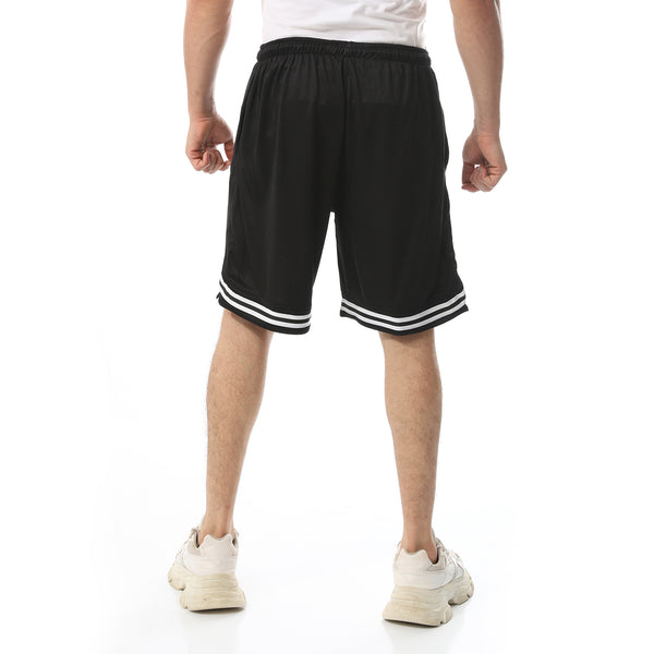 Elastic Waist With Drawstring Sports Shorts
