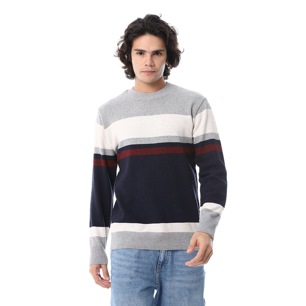 Ribbed_Cuffs_Rounf_Collar_Hem_Pullover