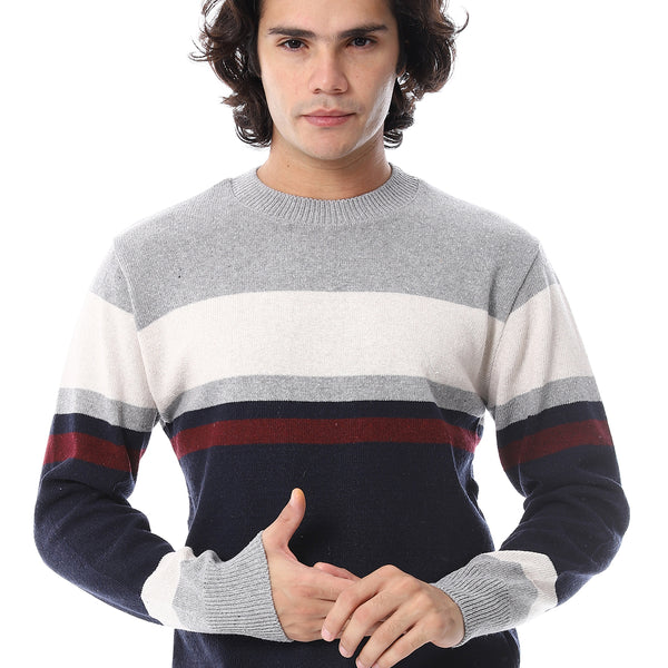 Ribbed_Cuffs_Rounf_Collar_Hem_Pullover