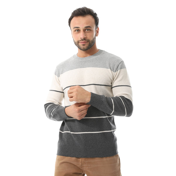 Round Collar Slip On Pullover