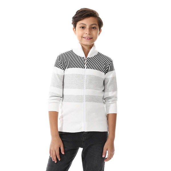 Zip_Through_Neck_Pullover