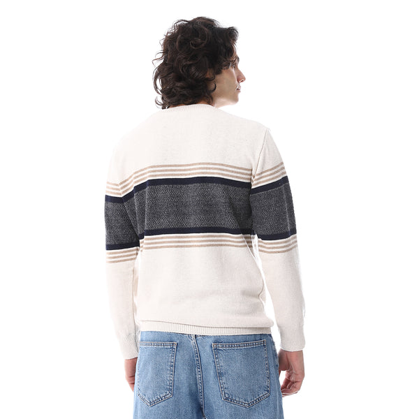 Round_Ribbed_Neck_Striped_Pullover