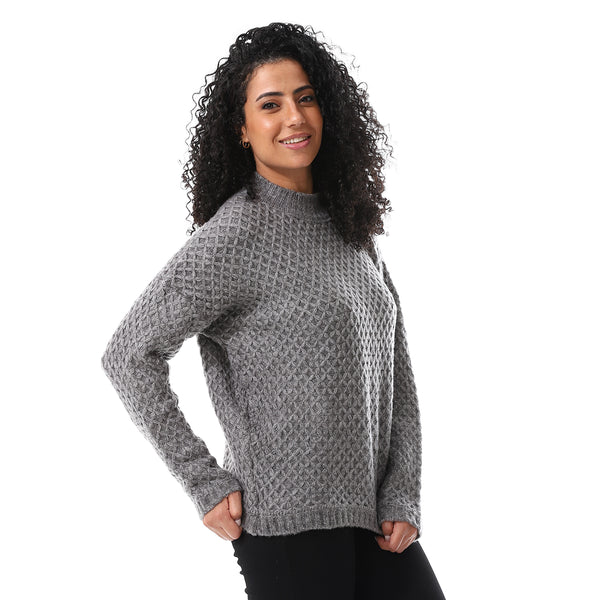 Dark_Gray_Stitched_Pullover_With_Long_Sleeves