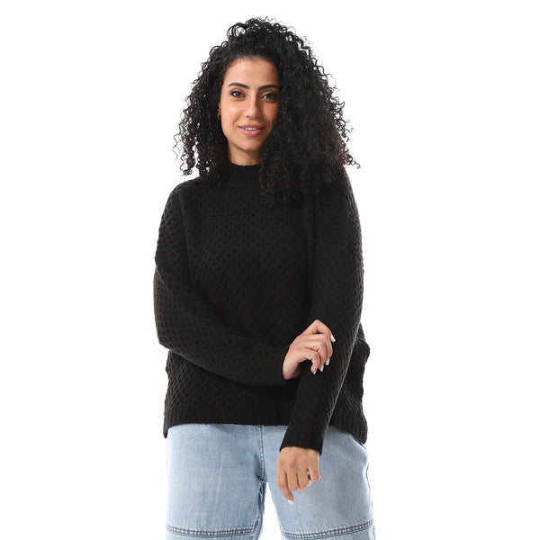Black_Stitched_Pullover_With_Long_Sleeves