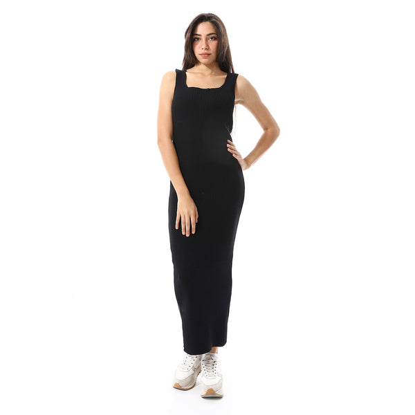 Twist_Knit_Black_Loose_Pullover