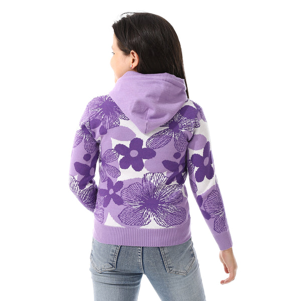 Girls_Self_Patterned_Sweatshirt_With_A_Pin-on_Toy