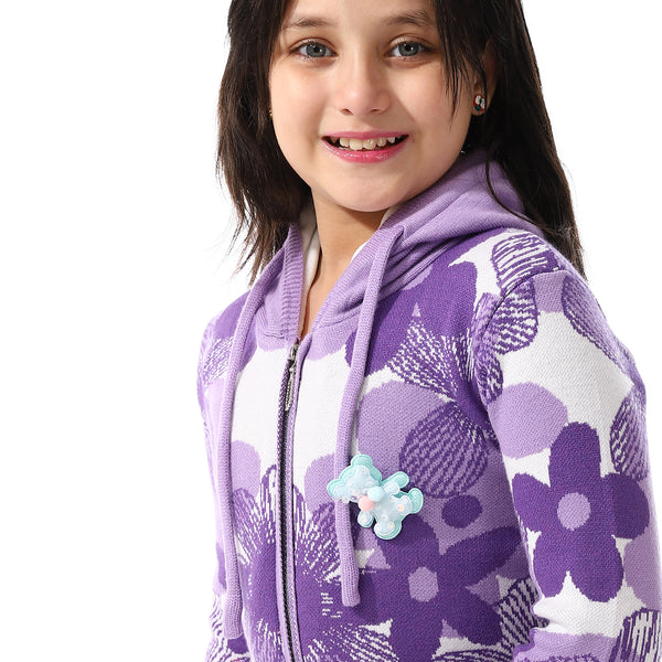 Girls_Self_Patterned_Sweatshirt_With_A_Pin-on_Toy