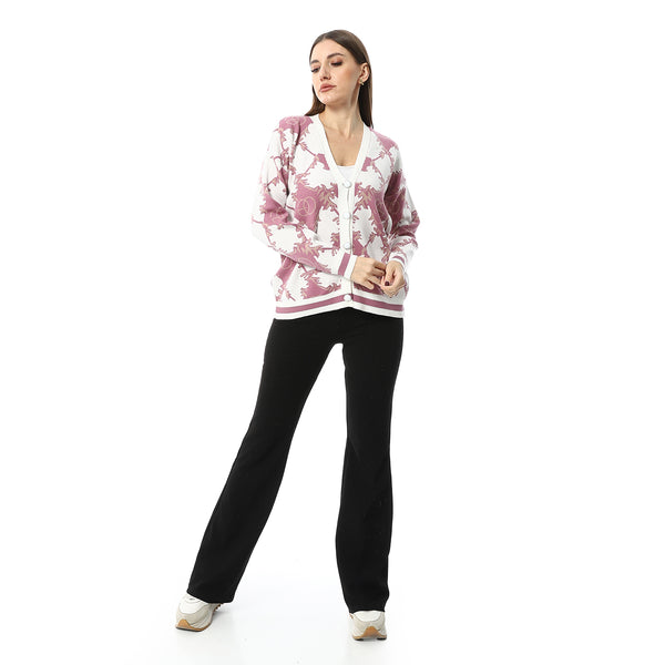 White_Stitched_Pullover_With_Long_Sleeves