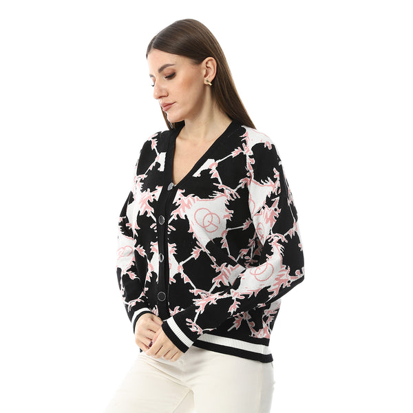 Black_Stitched_Pullover_With_Long_Sleeves