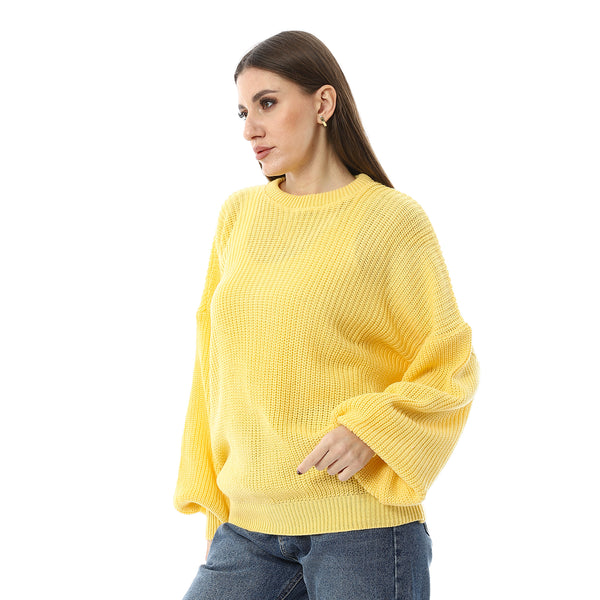 Bright_Yellow_Round_Neck_Knitted_Pullover