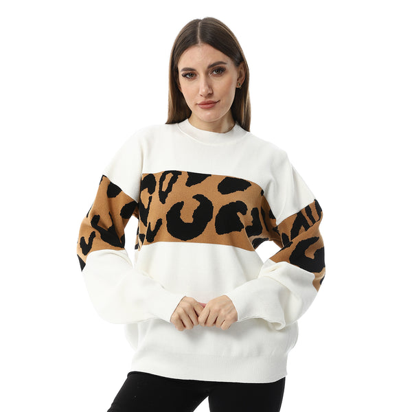 White_With_Touch_Of_Reptile_Patterned_Pullover