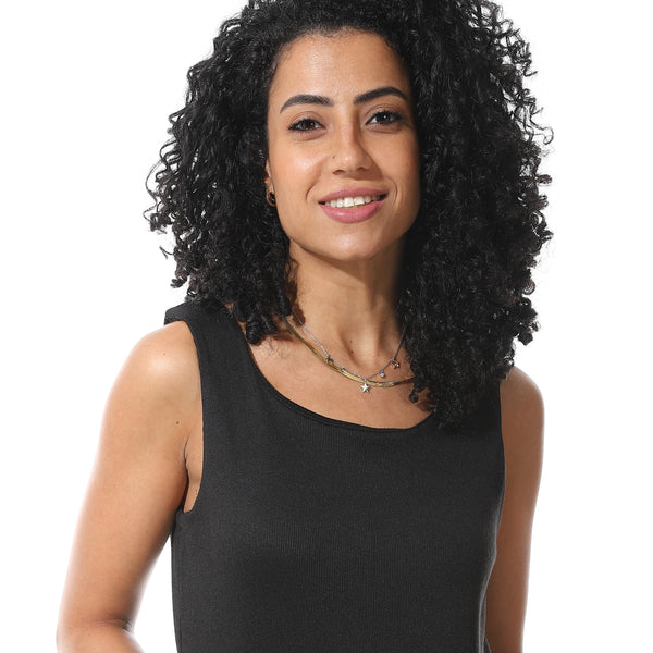 Black_Sleeveless_Scoop_Neckline_Cotton_T-_Shirt