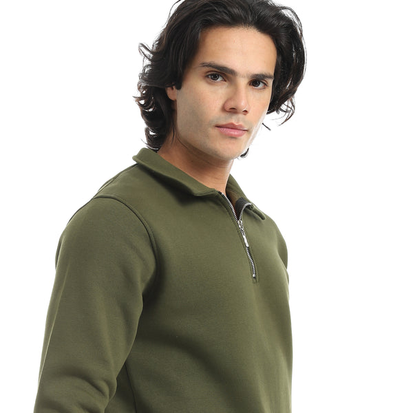 Olive_Turned_Down_Collar_With_Zipper_Closure_Basic_Sweatshirt-Green
