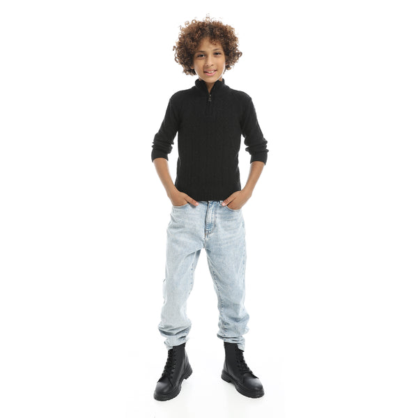 Half_Zipper_Closure_Plain_Black_Pullover-Black