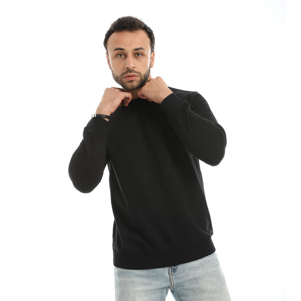 Basic_Plain_Round_Collar_Black_Sweatshirt-Black