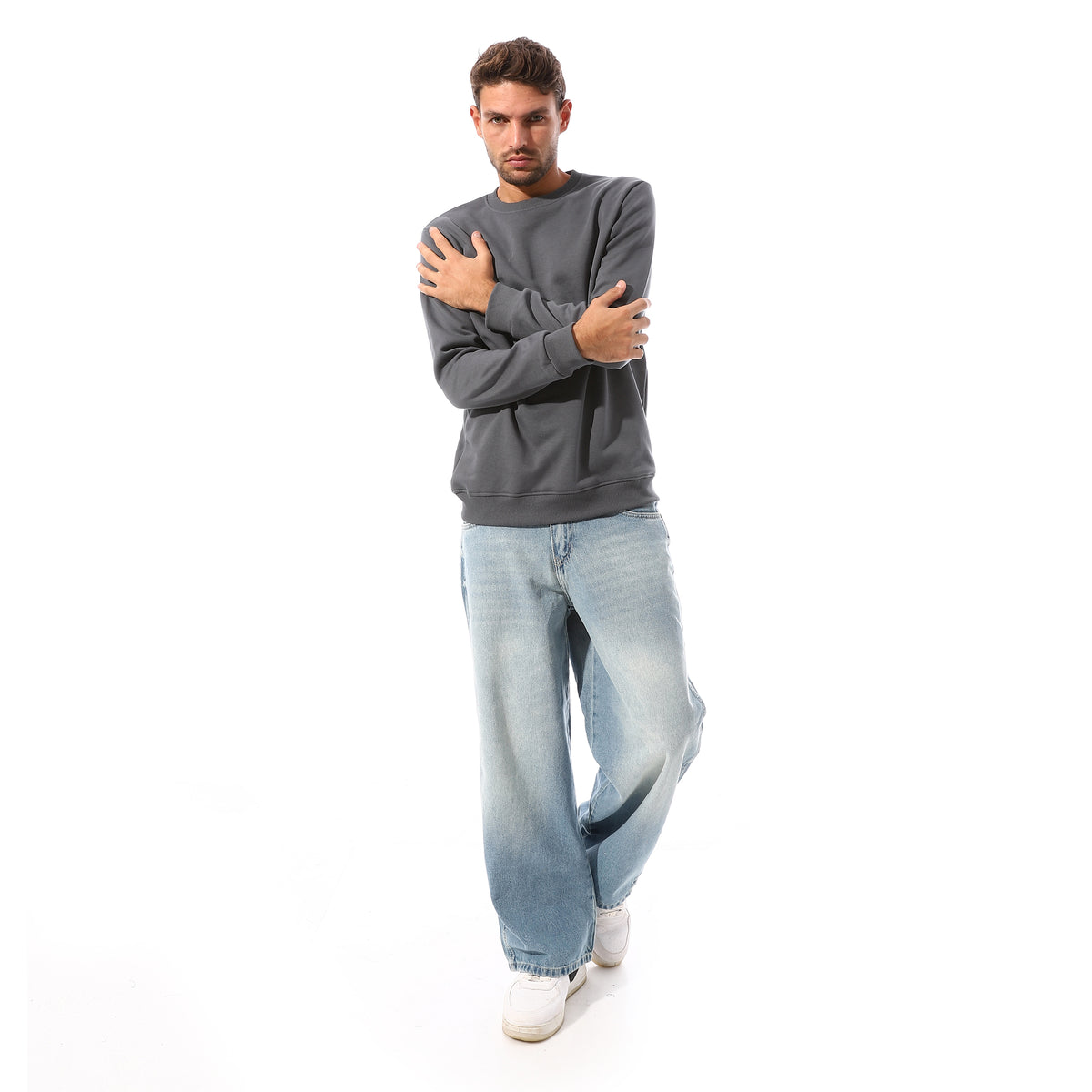 Round_Neck_Sweatshirt_With_Ribbed_Elastic_Hem_-_Grey