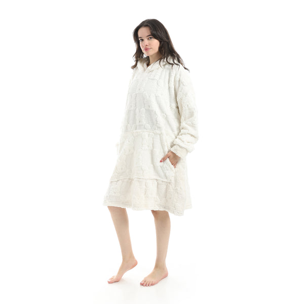 Hooded_Long_Sleeves_Snuggle_Blanket_-_White