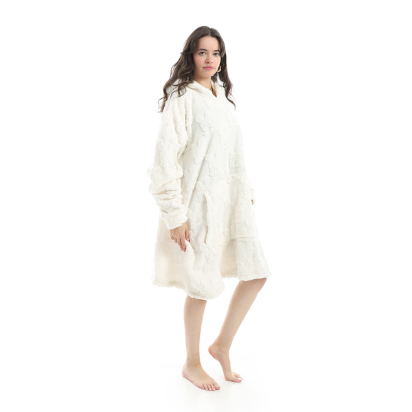 Hooded_Long_Sleeves_Snuggle_Blanket_-_White