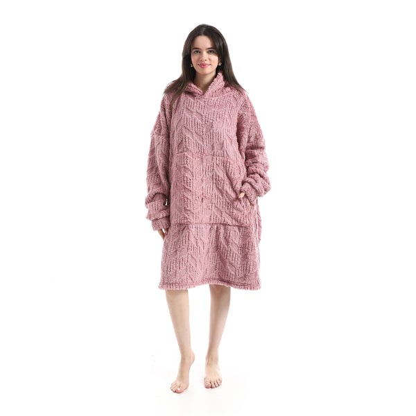 Wearable_Blanket_With_Hoodie_-_Kashmer