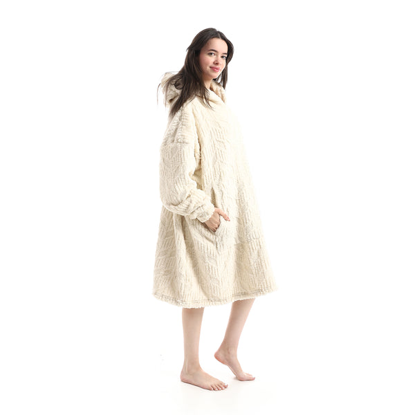 Wearable_Blanket_With_Hoodie_-_Off_White