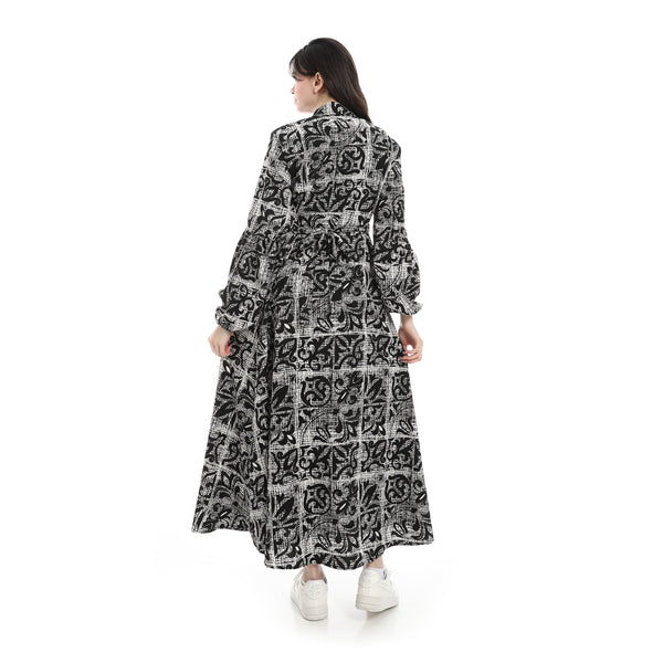 Comfy_Long_Sleeve_Drees_-_Black_&_White