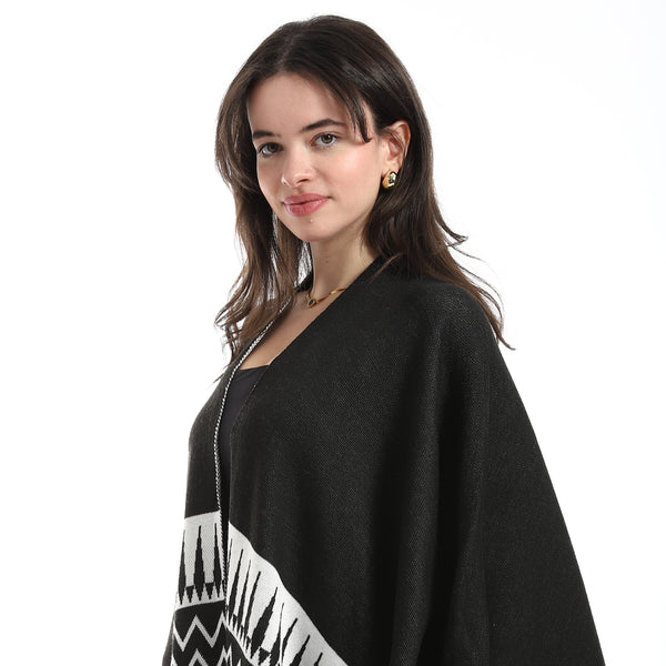 Regular_Fit_Cape_Black_&_White