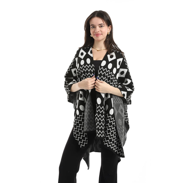 Elegant_Cape_Oversize__Black_&_White