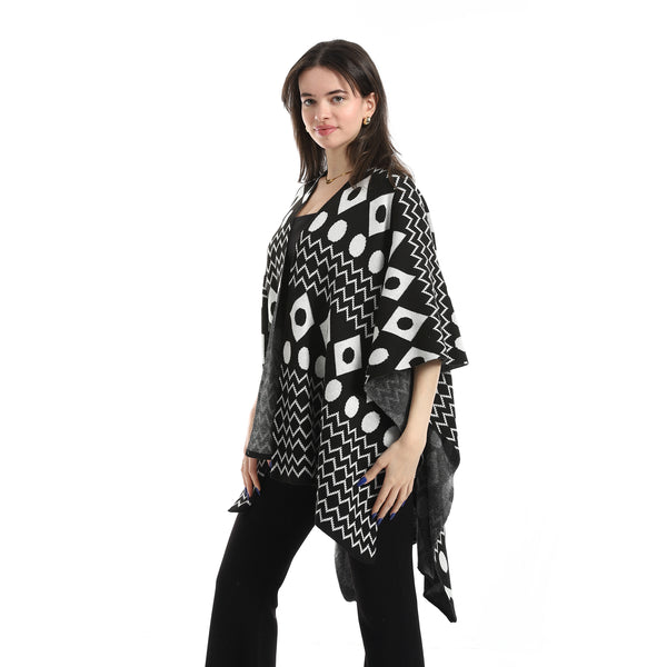 Elegant_Cape_Oversize__Black_&_White