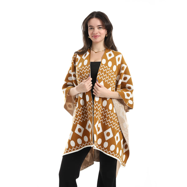 Elegant_Cape_Oversize__Camel_&_White