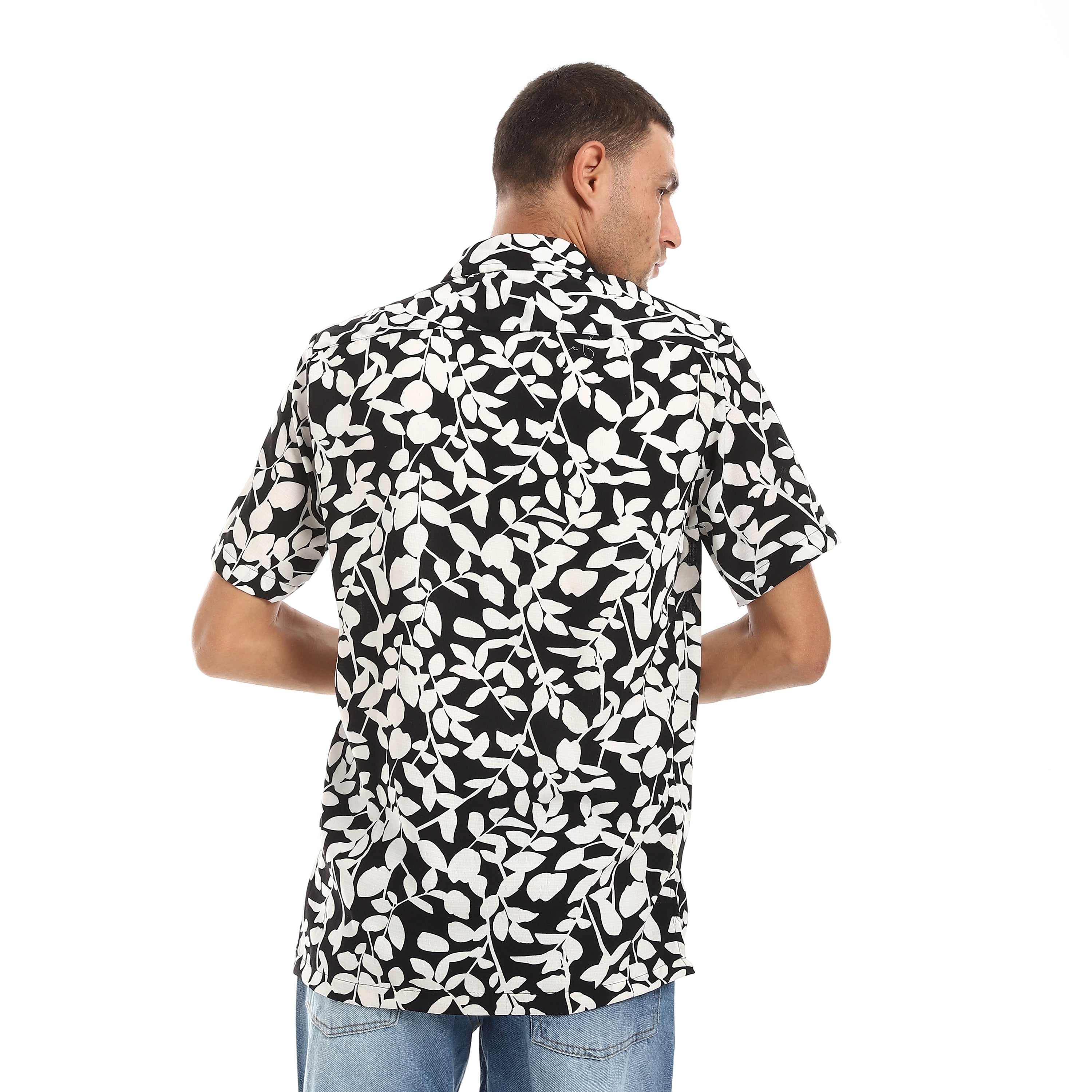 Self_Pattern_Shirt_With_Short_Sleevs_-_Black_&_White