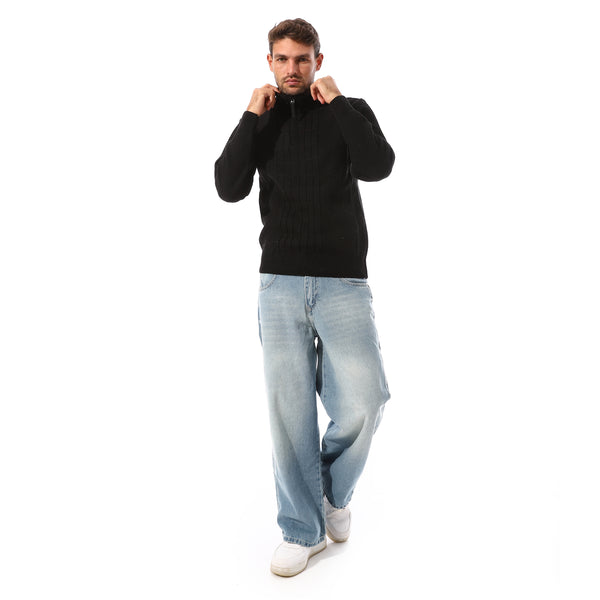 Upper_Zipper_Closure_Knitted_Pullover_-_Black