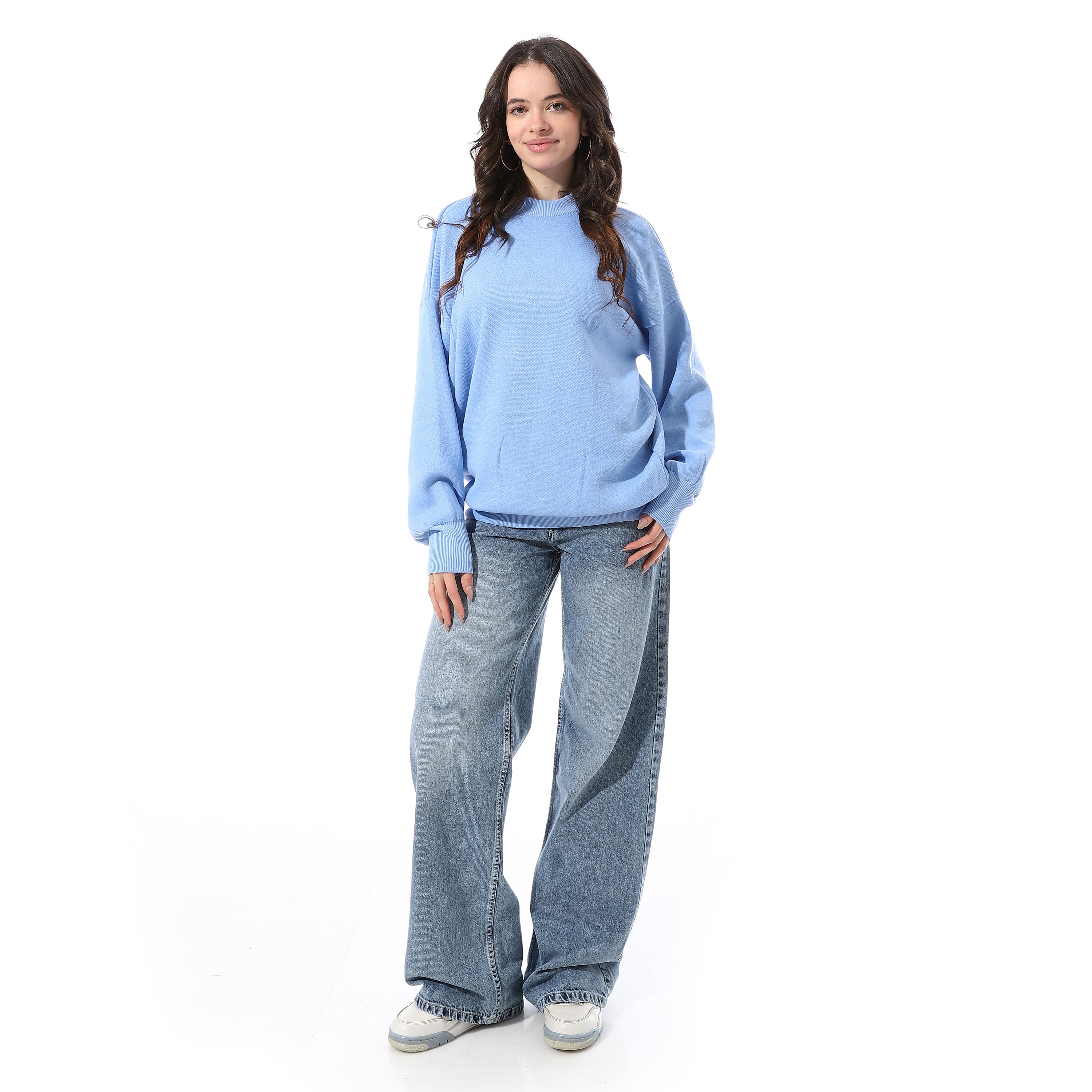 Round_Neck_Basic_Loose_Fit_Pullover_-_Baby_Blue