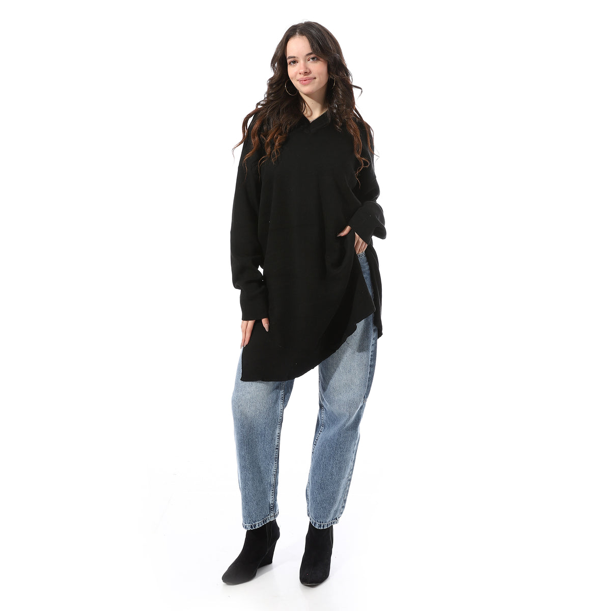V-Neck_Loose_Fit_Long_Pullover_With_Slits_-_Black