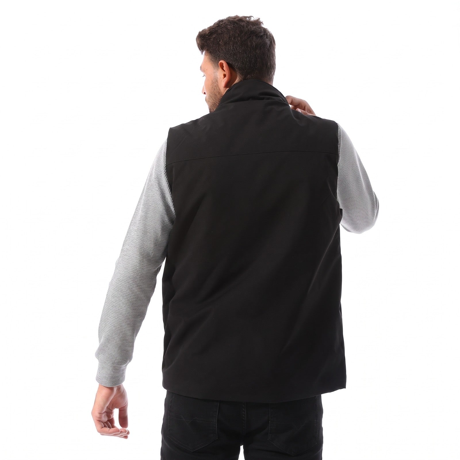 Multiple_front_flap_pockets_Vest_-_Black