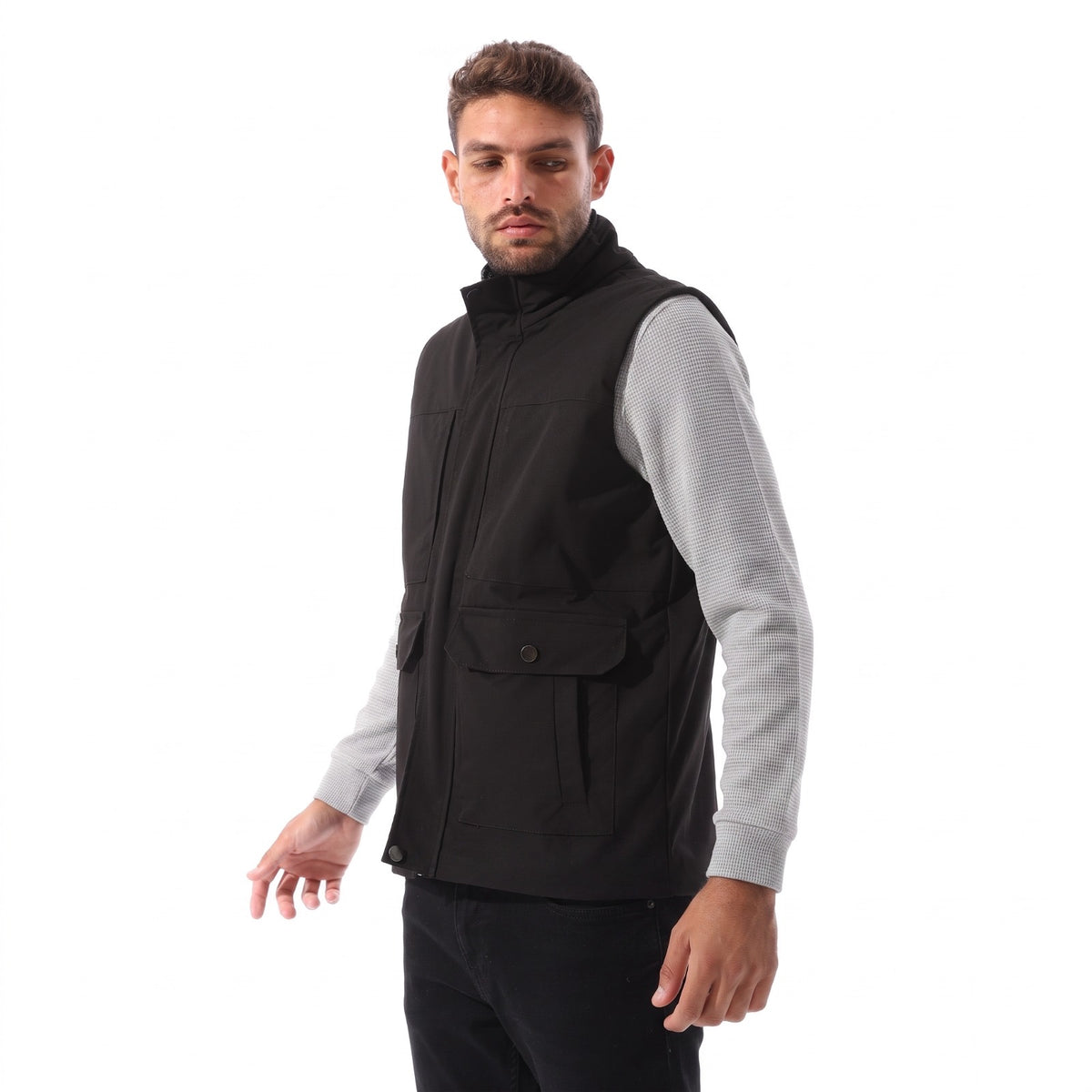 Multiple_front_flap_pockets_Vest_-_Black