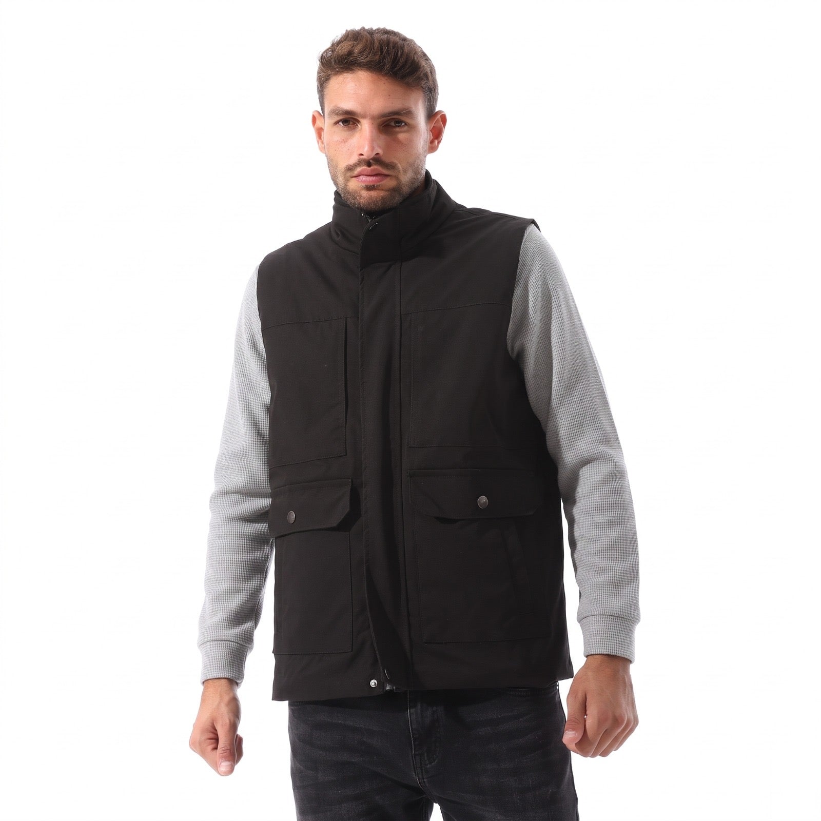 Multiple_front_flap_pockets_Vest_-_Black