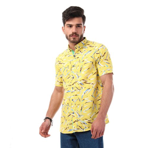 short_sleeves_colorful_yellow_shirt